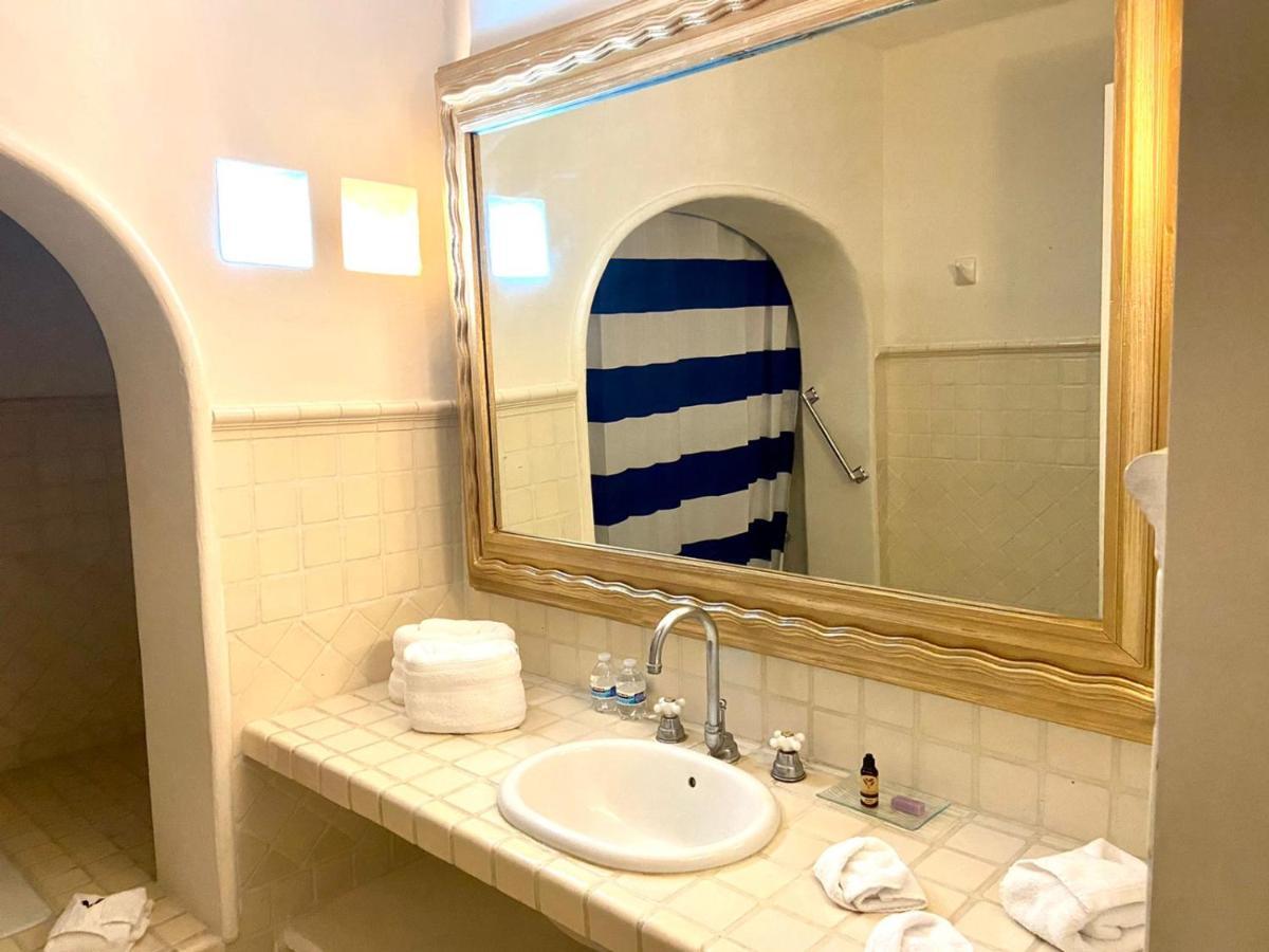 Il Piccolo Peccato (Adults Only) Hotel Cuernavaca Bagian luar foto