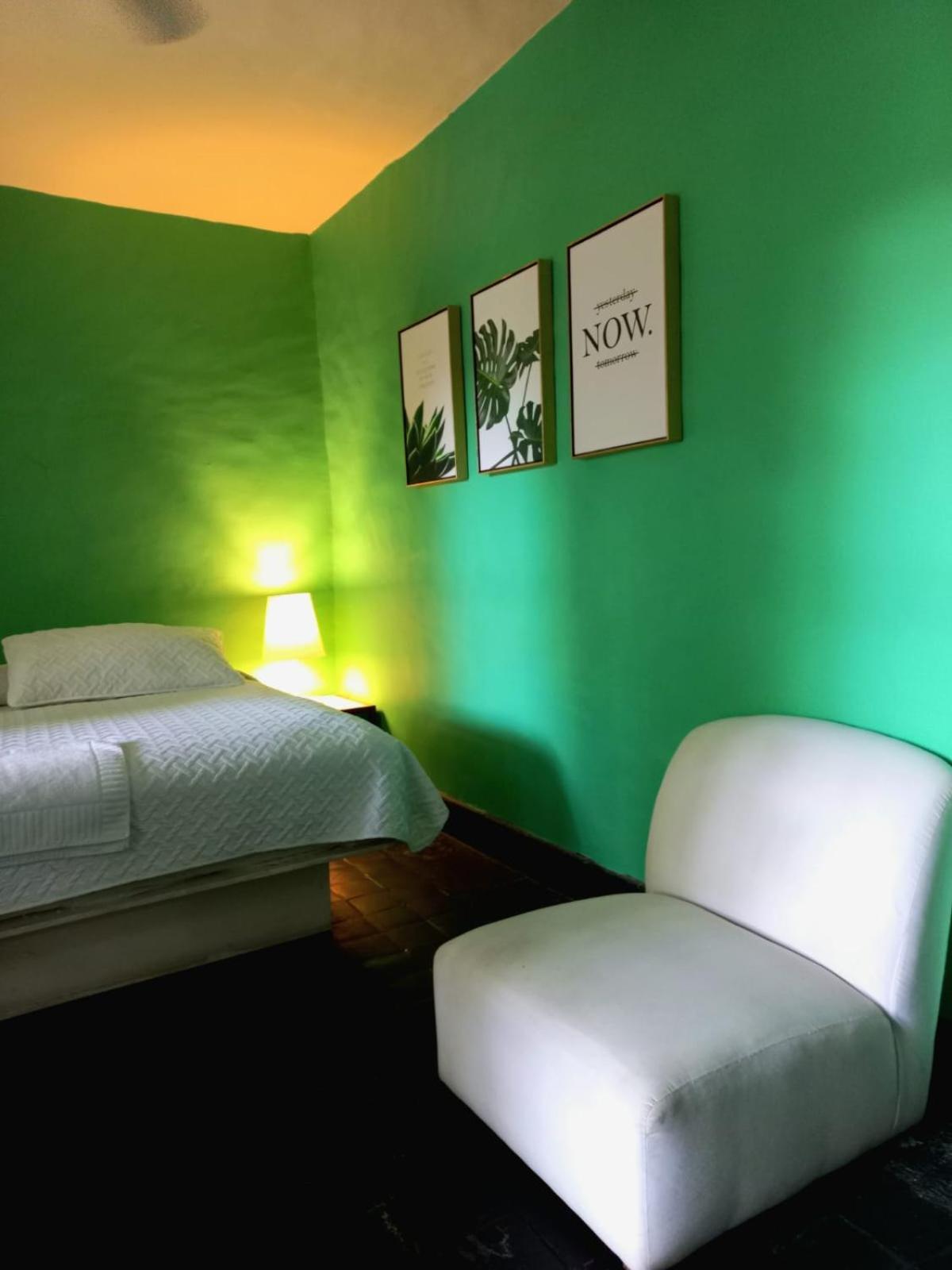 Il Piccolo Peccato (Adults Only) Hotel Cuernavaca Bagian luar foto